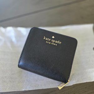 Kate Spade All Around Zip Wallet - Small (BLK)